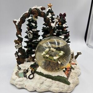 VTG Y2K Pfaltzgraff Winterwood Exclusively Christmas Musical Snow Globe Rare